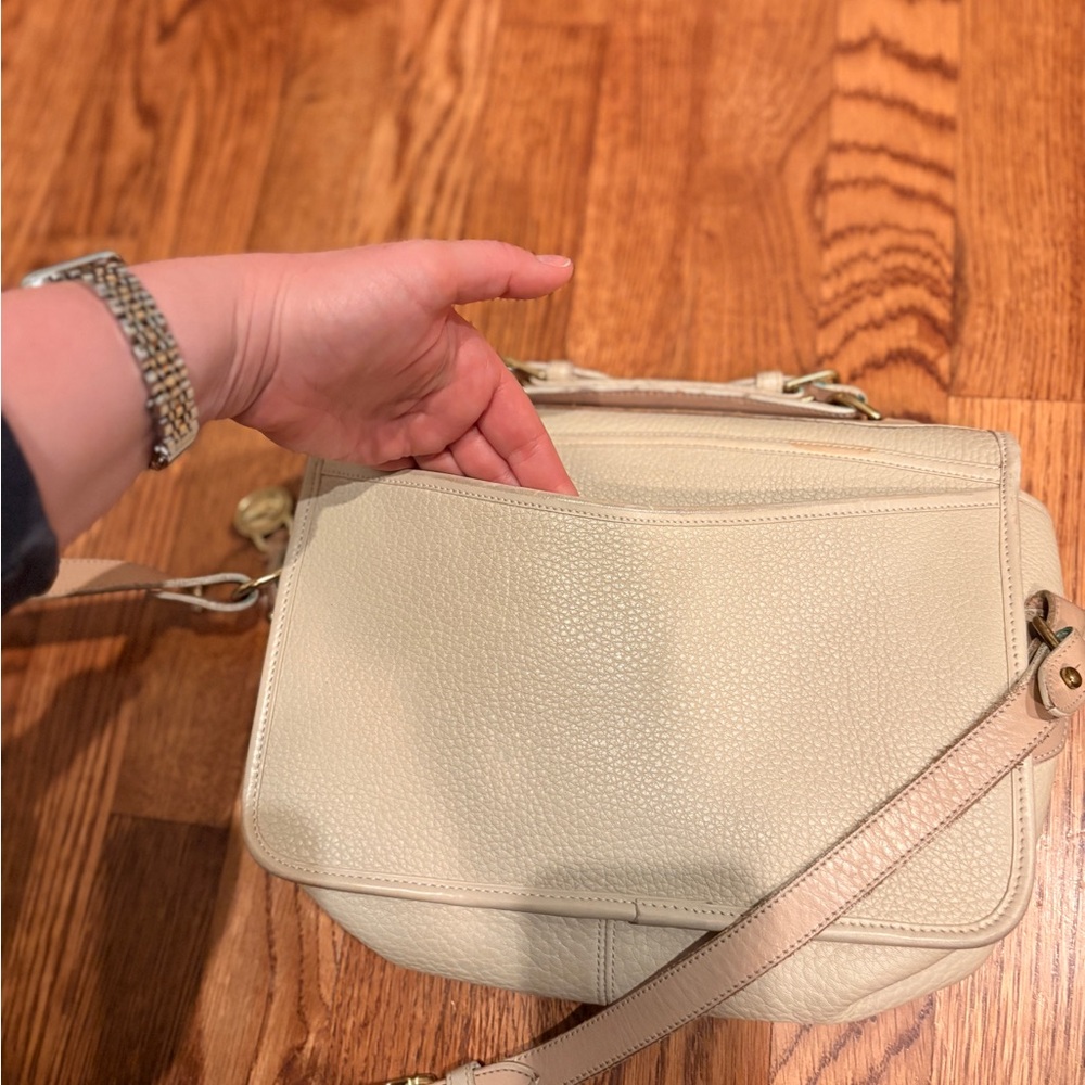 Vintage Dooney & Bourke messenger Crossbody bag - Picture 5 of 7